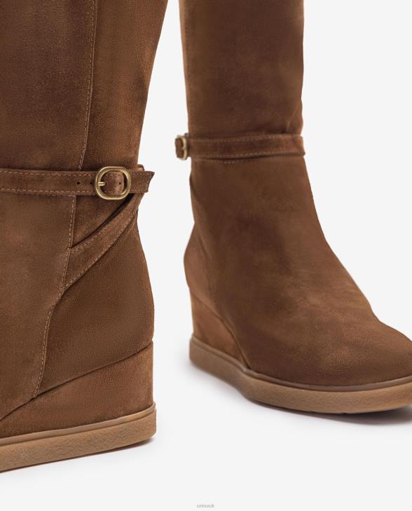 Kids Unisa High shaft suede boot with a wedge and non-slip rubber sole Brown0X8N1072