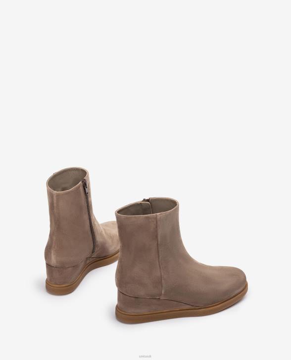 Kids Unisa Suede ankle boot with a zip on the inside Brown0X8N948