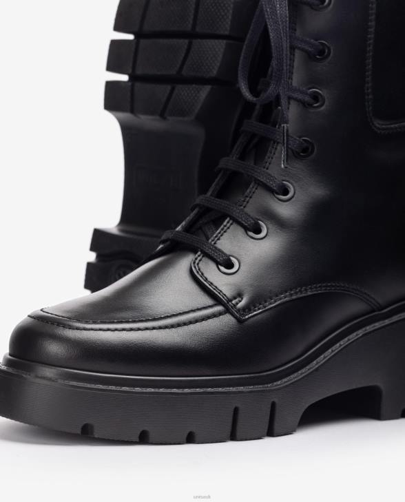 Women Unisa Ankle boot with a track sole and laces Graceful0X8N929