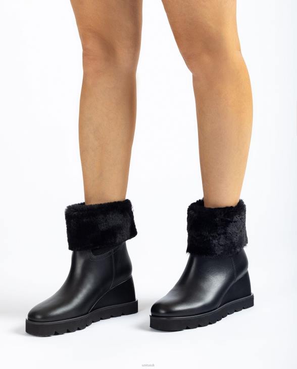 Women Unisa Ankle boot with a wedge and warm lining Black0X8N962