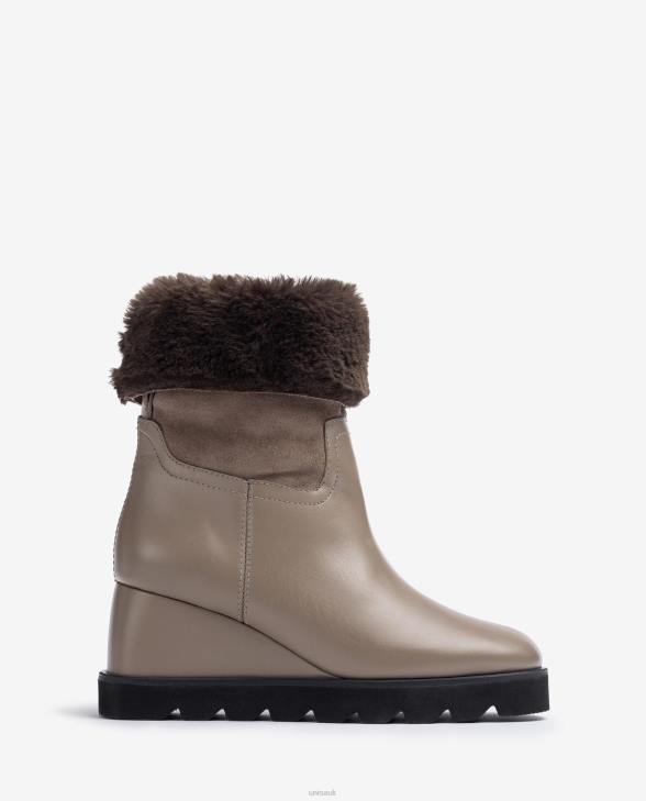 Women Unisa Ankle boot with a wedge and warm lining Brown0X8N963