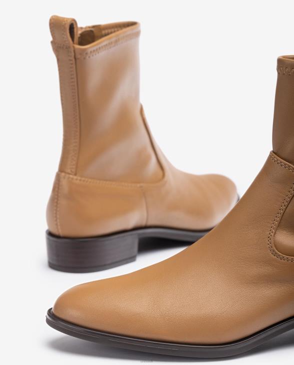 Women Unisa Plain ankle boot with an elastic quarter top line Brown0X8N885