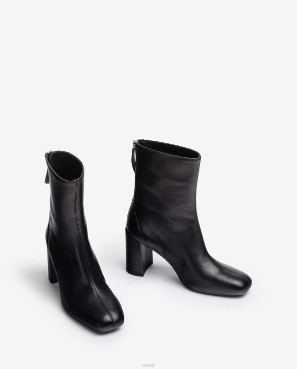 Women Unisa Square toe ankle boot with a centre seam Fashion0X8N1006