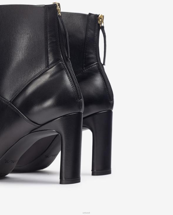 Women Unisa Square toe ankle boot with a high heel Black0X8N1013
