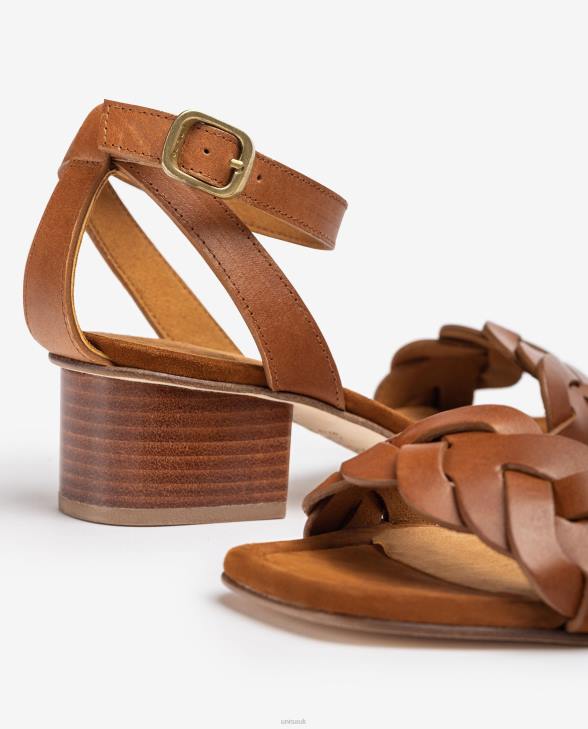 Women Unisa Sandal with decorative perforations on the vamp Brown0X8N306