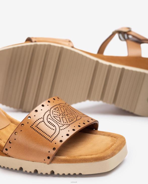 Women Unisa Sandal with decorative perforations on the vamp Brown0X8N292